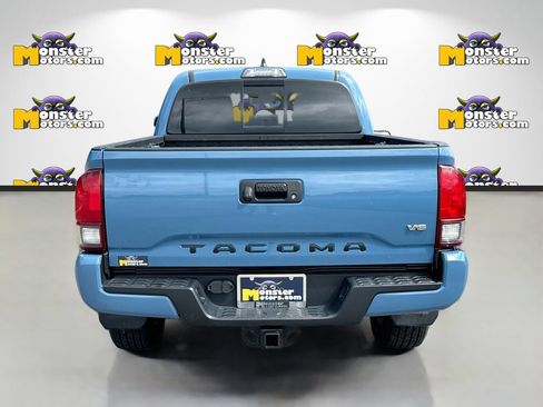 Used 2019 Toyota Tacoma SR5 AWD/4WD image 6