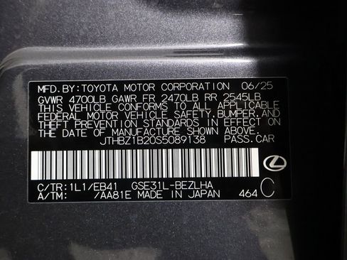 Certified 2025 Lexus IS 350 F Sport image 12