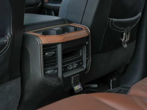 Used 2019 RAM 2500 Limited AWD/4WD image 40