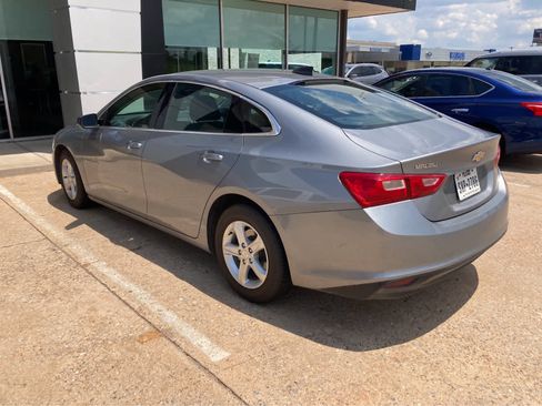 Used 2023 Chevrolet Malibu LS FWD image 5