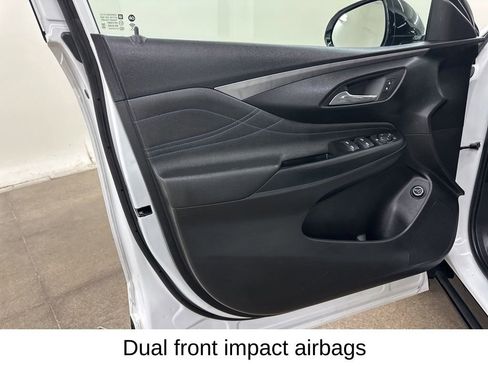 Certified 2024 Buick Envista Sport Touring w/ Convenience I Package FWD image 33