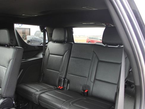 Used 2023 Chevrolet Tahoe LT w/ Luxury Package AWD/4WD image 11