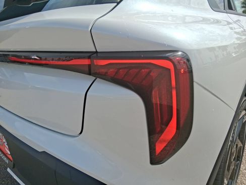 New 2026 Kia K4 EX FWD image 9