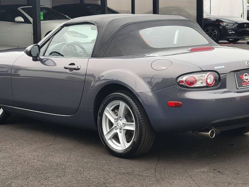 Used 2007 MAZDA MX-5 Miata Sport RWD image 15