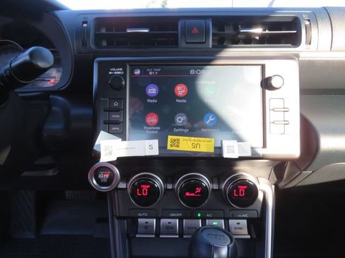 Certified 2024 Toyota GR86 image 26