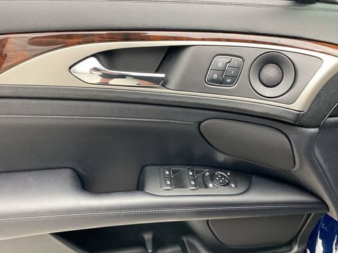Used 2018 Lincoln MKZ Reserve w/ Technology Package AWD/4WD image 12