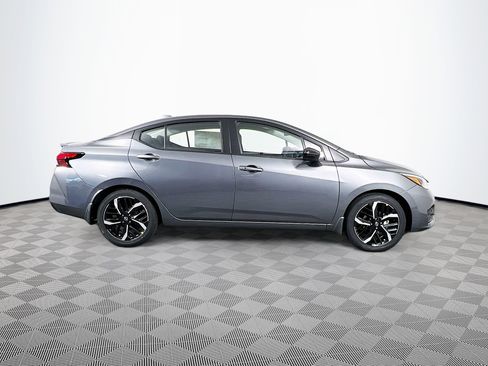 New 2025 Nissan Versa SR w/ Trunk Package image 29