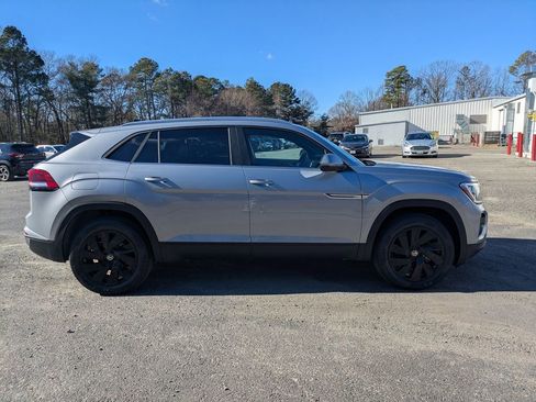 New 2026 Volkswagen Atlas Cross Sport SE AWD/4WD image 3