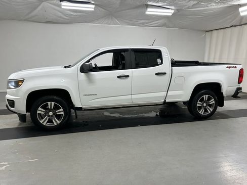 Used 2016 Chevrolet Colorado W/T AWD/4WD image 6