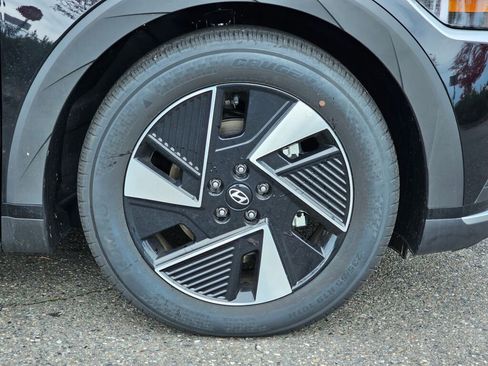 New 2025 Hyundai Ioniq 5 SEL image 9