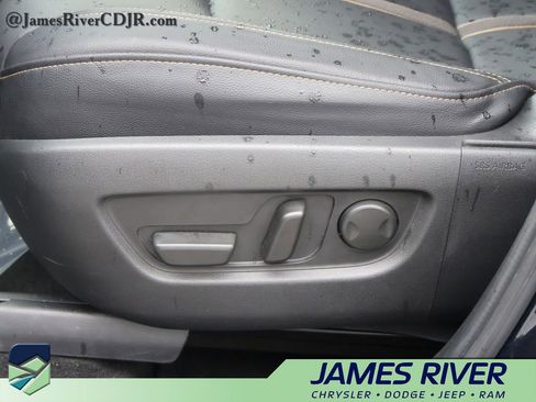 Used 2025 MAZDA CX-90 3.3 Turbo w/ Select Package AWD/4WD image 25