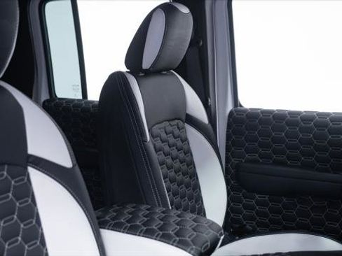 Used 2025 Jeep Gladiator Sport image 43