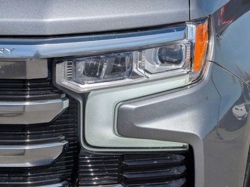 Used 2023 Chevrolet Silverado 1500 High Country w/ High Country Premium Package AWD/4WD image 10