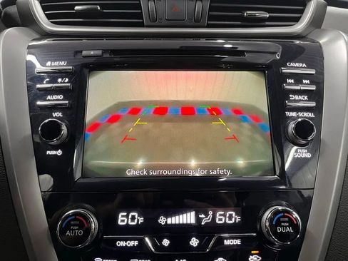 Used 2020 Nissan Murano SV AWD/4WD image 13