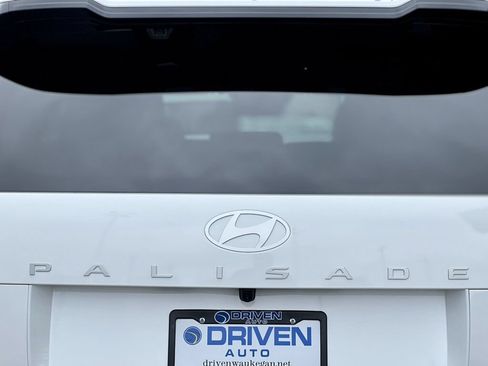 Used 2026 Hyundai Palisade Calligraphy FWD image 11
