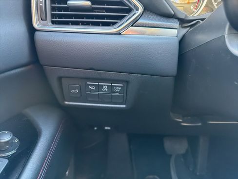 Used 2025 MAZDA CX-5 Carbon Edition image 17