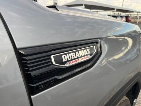 Used 2024 GMC Sierra 1500 Elevation w/ X31 Off-Road Package AWD/4WD image 4