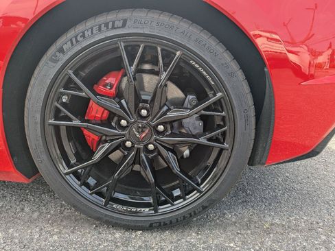 Certified 2025 Chevrolet Corvette Stingray Preferred Conv w/ Stealth Interior Trim Package RWD image 12