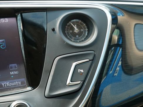 Used 2018 Buick Envision Essence AWD/4WD image 20