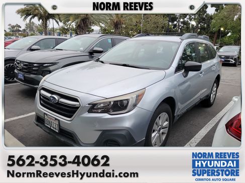 Used 2018 Subaru Outback 2.5i AWD/4WD image 1