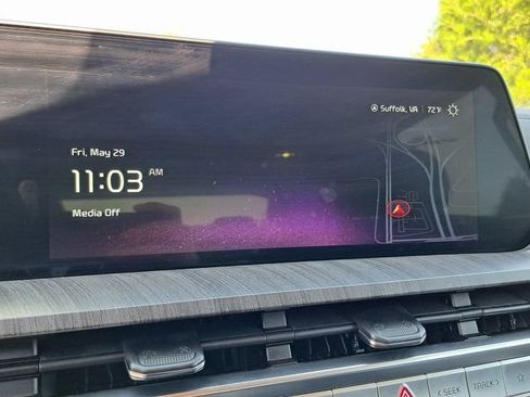 Used 2024 Kia Telluride SX FWD image 15