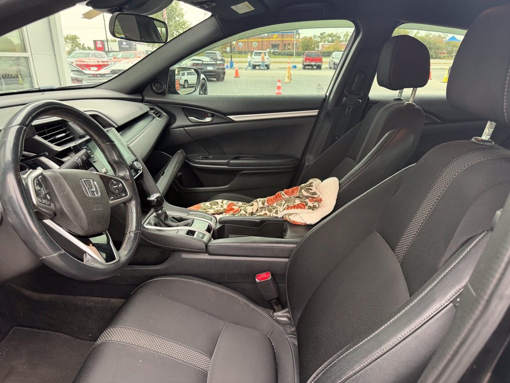 Used 2019 Honda Civic Sport image 8