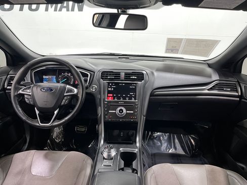 Used 2017 Ford Fusion Sport w/ Equipment Group 401A AWD/4WD image 18