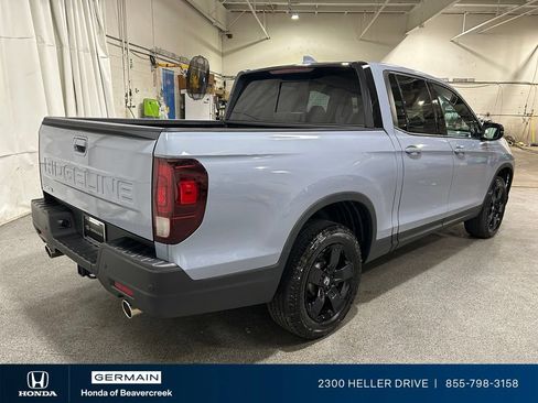 Certified 2024 Honda Ridgeline Black Edition image 8