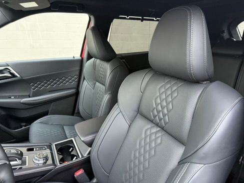 New 2025 Mitsubishi Outlander SEL Black Edition image 21