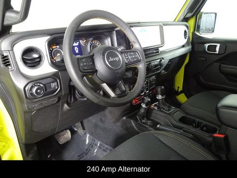Used 2024 Jeep Wrangler Unlimited Sport AWD/4WD image 17