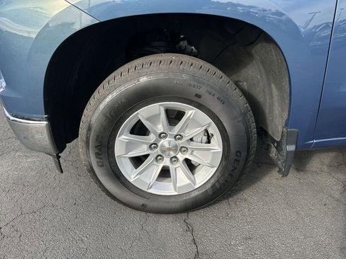 Used 2024 Chevrolet Silverado 1500 LT w/ Leather Package image 10