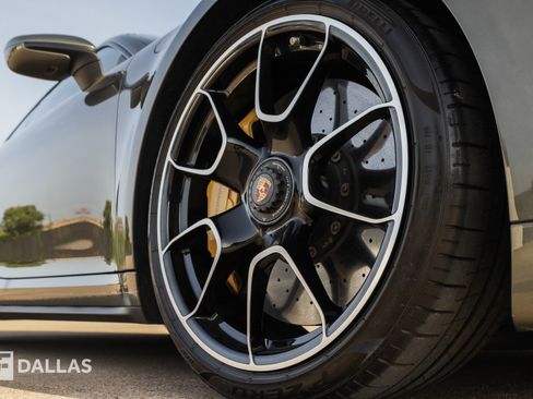 Used 2022 Porsche 911 Turbo S AWD/4WD image 19