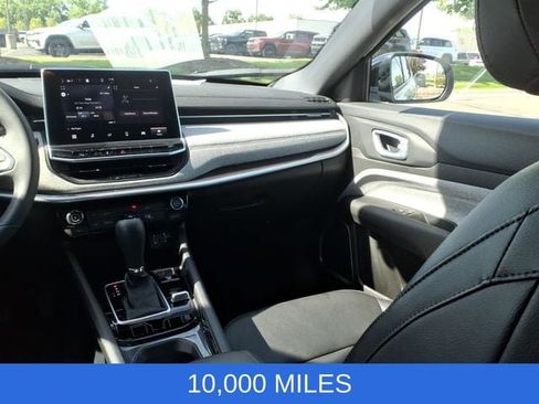 Used 2024 Jeep Compass Latitude AWD/4WD image 12