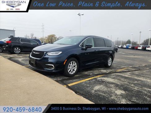 Certified 2023 Chrysler Pacifica Touring-L FWD image 1
