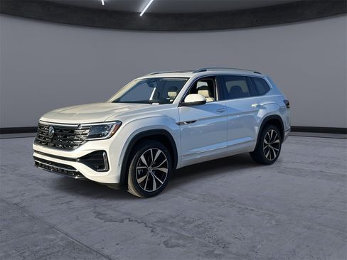 New 2026 Volkswagen Atlas SEL Premium R-Line image 3