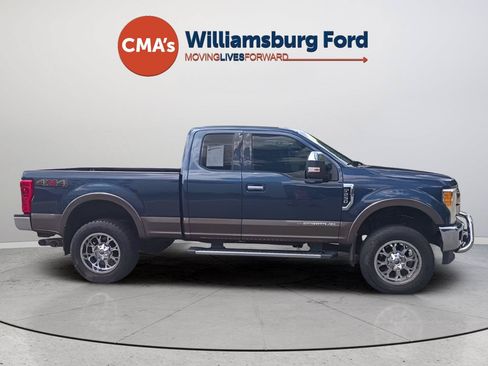 Used 2017 Ford F250 Lariat w/ Chrome Package AWD/4WD image 6