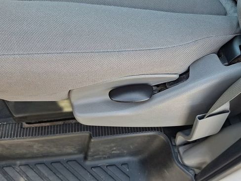 Used 2024 Ford E-450 and Econoline 450 Super Duty RWD image 19