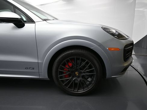 Certified 2021 Porsche Cayenne GTS AWD/4WD image 21