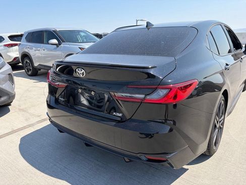 Used 2025 Toyota Camry XSE FWD image 4