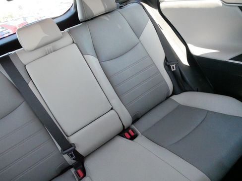 Certified 2019 Toyota RAV4 Limited w/ Carpet Mat Package AWD/4WD image 12