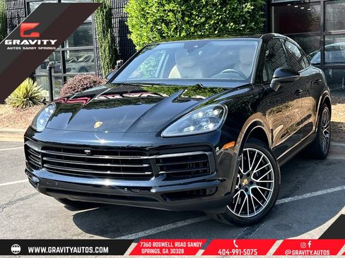 Used 2021 Porsche Cayenne Coupe image 1