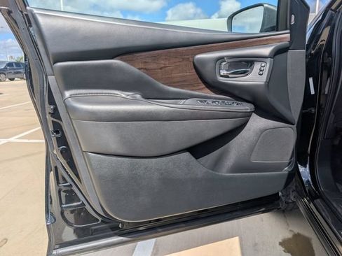 Used 2019 Nissan Murano Platinum w/ Cargo Package FWD image 21
