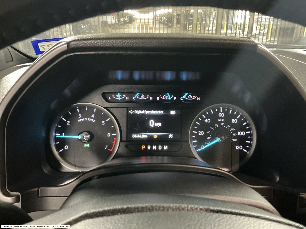 Used 2021 Ford Expedition Max XLT RWD image 12