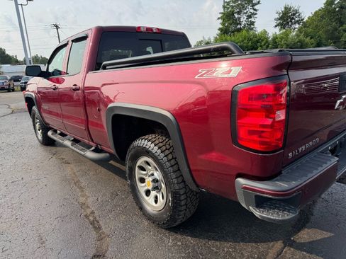 Used 2017 Chevrolet Silverado 1500 LT w/ True North Edition AWD/4WD image 10