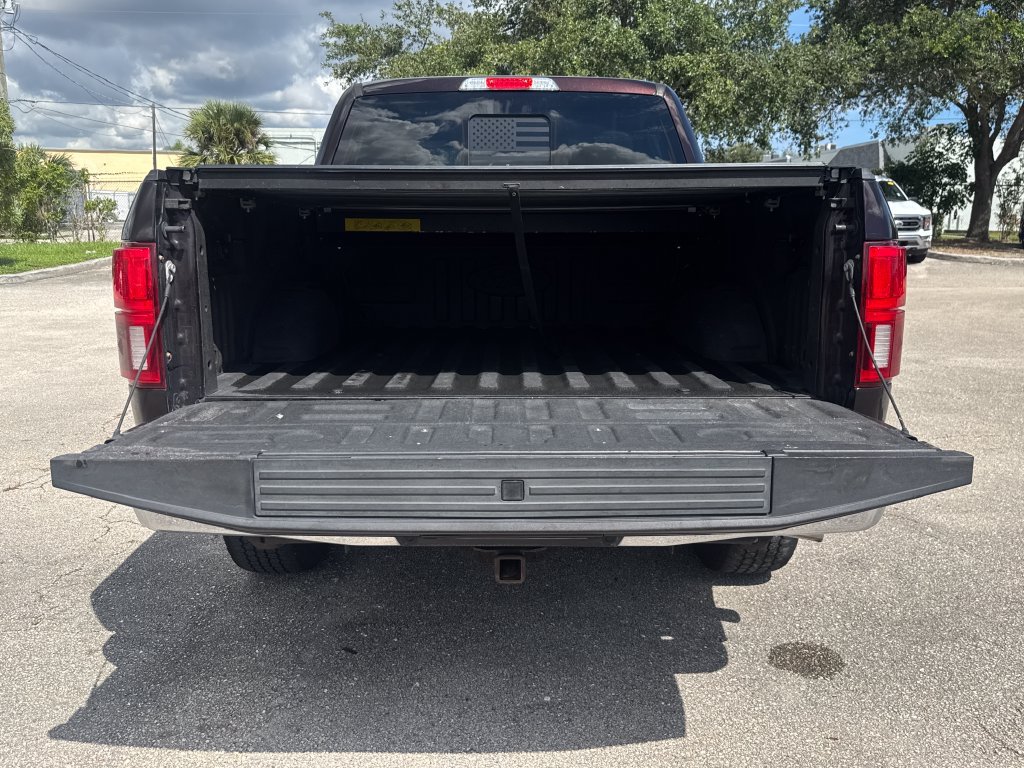 Used 2018 Ford F150 King Ranch w/ Equipment Group 601A Luxury AWD/4WD image 28