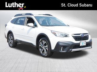 Used 2022 Subaru Outback Limited AWD/4WD video 1