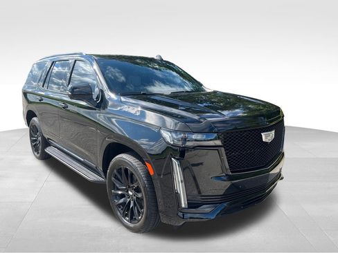Used 2023 Cadillac Escalade Sport w/ LPO, ONYX Package AWD/4WD image 7