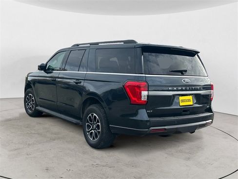 Used 2024 Ford Expedition Max XLT image 3