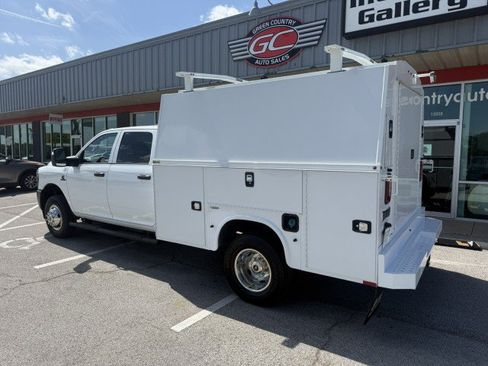 Used 2026 RAM 3500 Tradesman RWD image 4