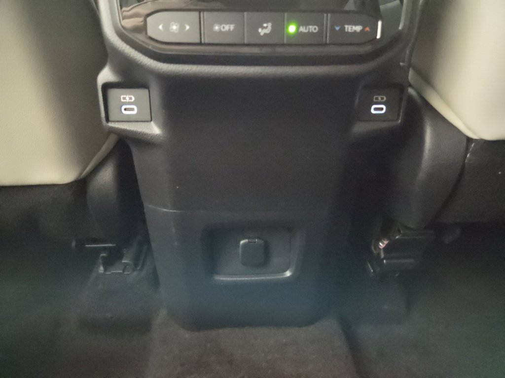 Used 2026 Toyota Grand Highlander AWD Hybrid image 25